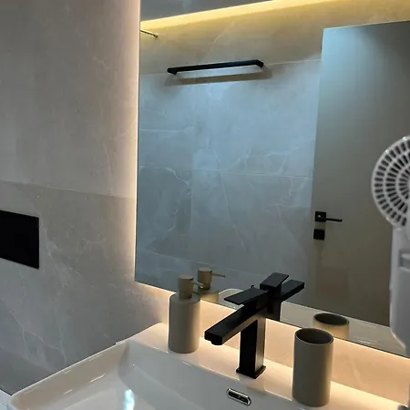 Ansel Apartament *