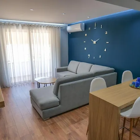 아파트 Ansel Sarandë